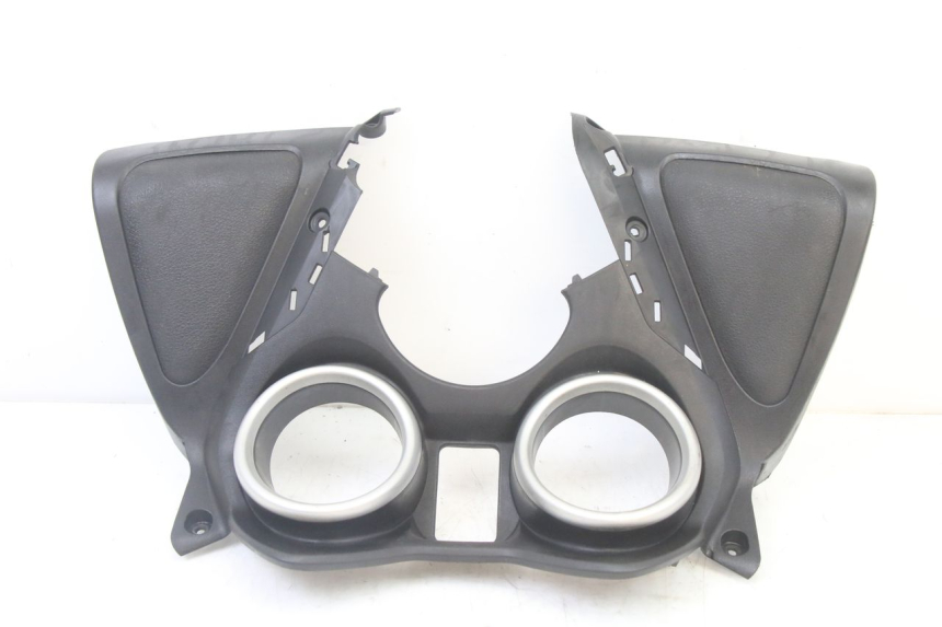 photo de ARO DO PAINEL DE INSTRUMENTOS YAMAHA X-MAX XMAX 125 (2010 - 2013) - Zoom do estado de desgaste