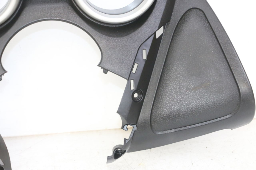 photo de ARO DO PAINEL DE INSTRUMENTOS YAMAHA X-MAX XMAX 125 (2010 - 2013) - Vista geral