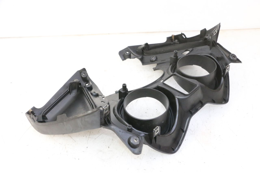 photo de ARO DO PAINEL DE INSTRUMENTOS YAMAHA X-MAX XMAX 125 (2010 - 2013) - Zoom do estado de desgaste
