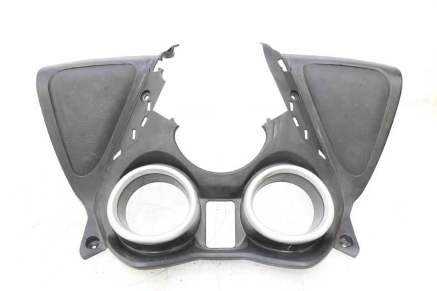 photo de ARO DO PAINEL DE INSTRUMENTOS YAMAHA X-MAX XMAX 125 (2010 - 2013) - Zoom do estado de desgaste