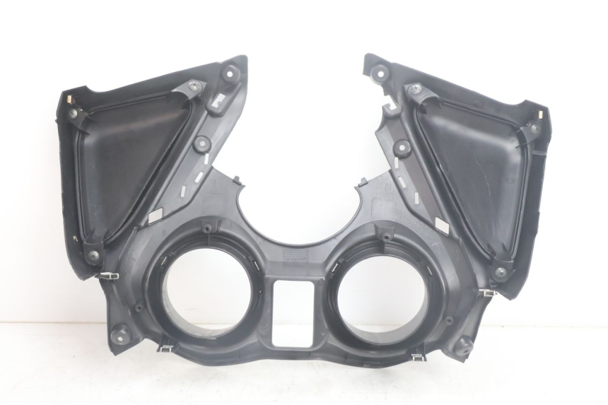 photo de ARO DO PAINEL DE INSTRUMENTOS YAMAHA X-MAX XMAX 125 (2010 - 2013) - Ampliação técnica