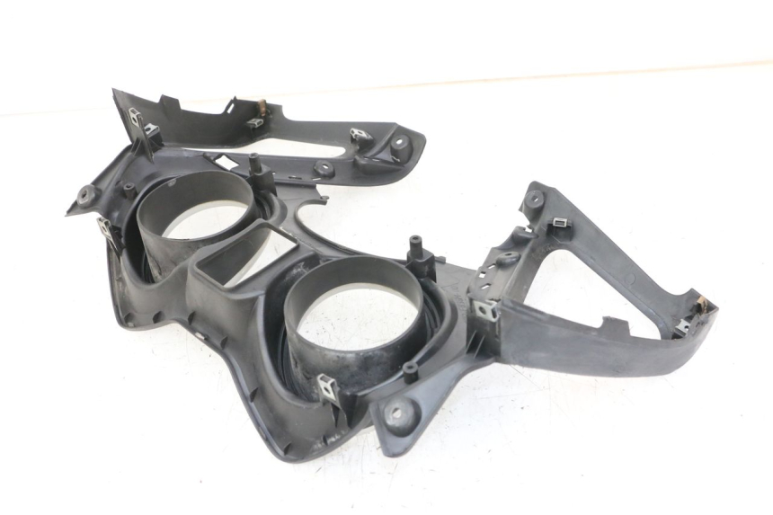 photo de ARO DO PAINEL DE INSTRUMENTOS YAMAHA X-MAX XMAX ABS 250 (2010 - 2014) - Detalhe da peça