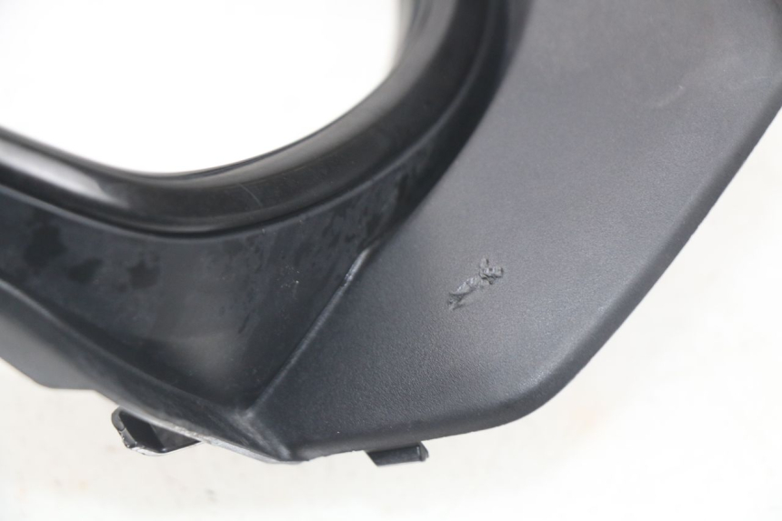 photo de ARO DE PAINEL DE INSTRUMENTOS YAMAHA YP T-MAX TMAX 530 (2017 - 2020) - Ampliação técnica