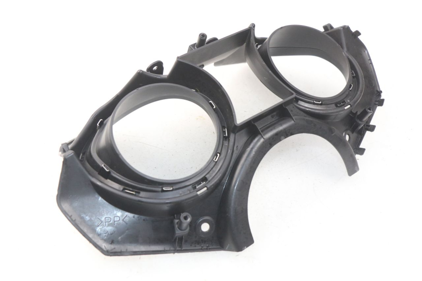 photo de ARO DE PAINEL DE INSTRUMENTOS YAMAHA YP T-MAX TMAX 530 (2017 - 2020) - Pontos de fixação