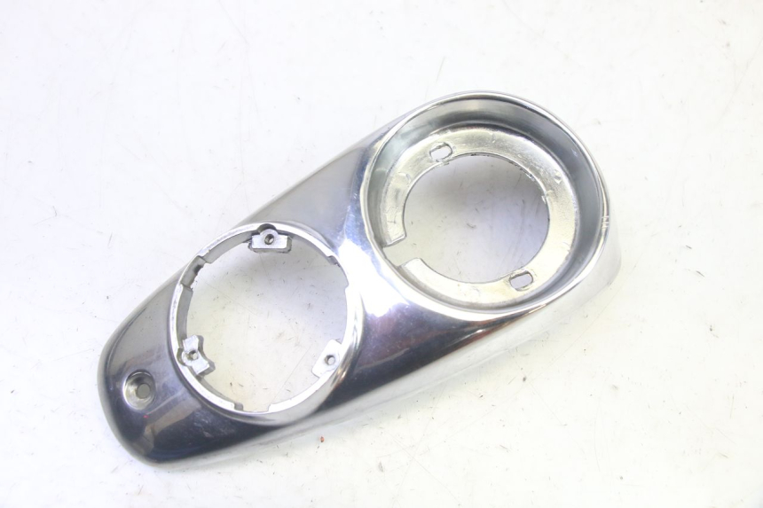 photo de ARO DO PAINEL DE INSTRUMENTOS KYMCO ZING 125 (1997 - 2003) - Detalhe da peça