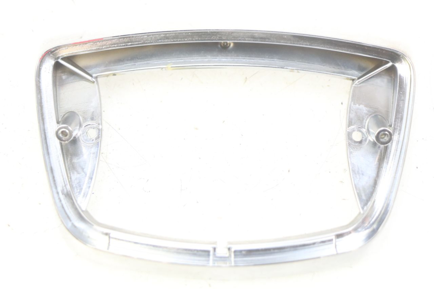 photo de ARO DE LUZ TRASEIRA PIAGGIO VESPA LX 2T 50 (2005 - 2013) - Vista principal