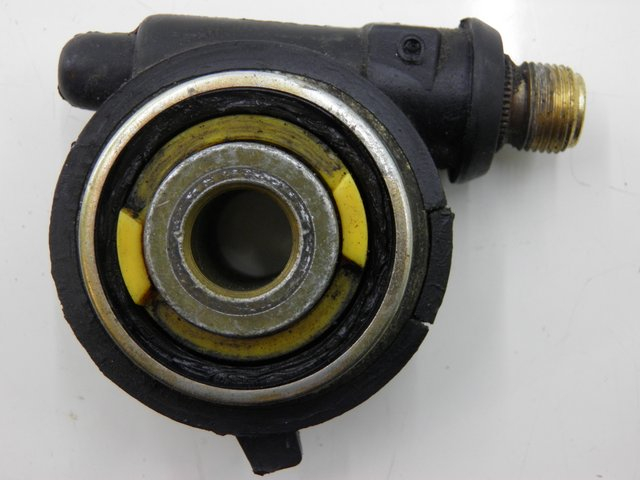 photo de ENGRENAGEM DO CONTADOR APRILIA LEONARDO ST 250 (2002 - 2005) - Outro ângulo de visão