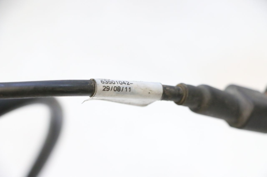 photo de ENGRENAGEM DO CONTADOR PEUGEOT ELYSTAR 50 (2002 - 2014) - Zoom do estado de desgaste