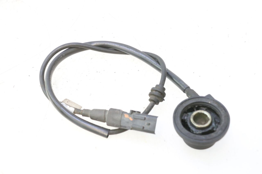 photo de ENGRENAGEM DO CONTADOR PEUGEOT ELYSTAR 50 (2002 - 2014) - Estado da superfície
