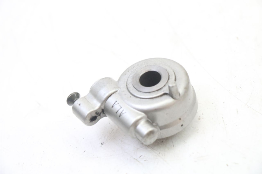 photo de ACIONADOR DO CONTADOR SYM FIDDLE 2 S 125 (2012 - 2014) - Detalhe da peça