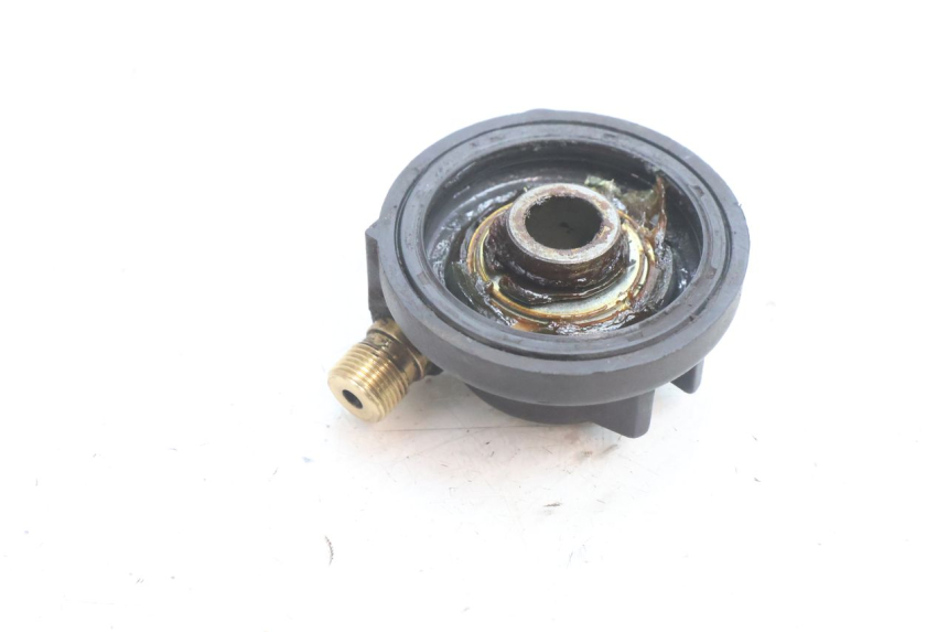 photo de ENGRENAGEM DO CONTADOR PEUGEOT KISBEE 2T 50 (2010 - 2017) - Zoom do estado de desgaste