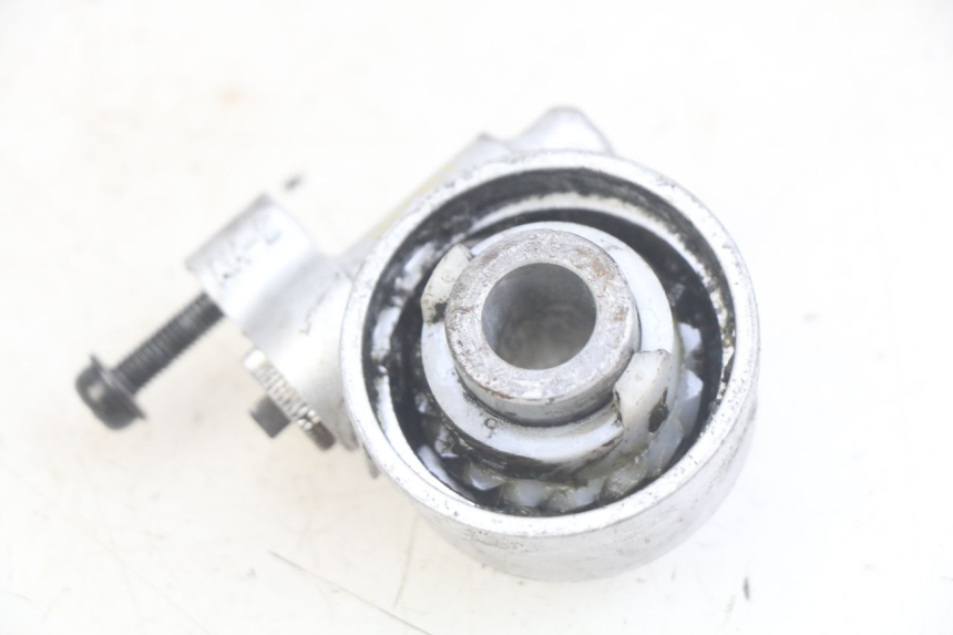 photo de ENGRENAGEM DO CONTADOR SYM MIO 50 (2011 - 2017) - Zoom do estado de desgaste