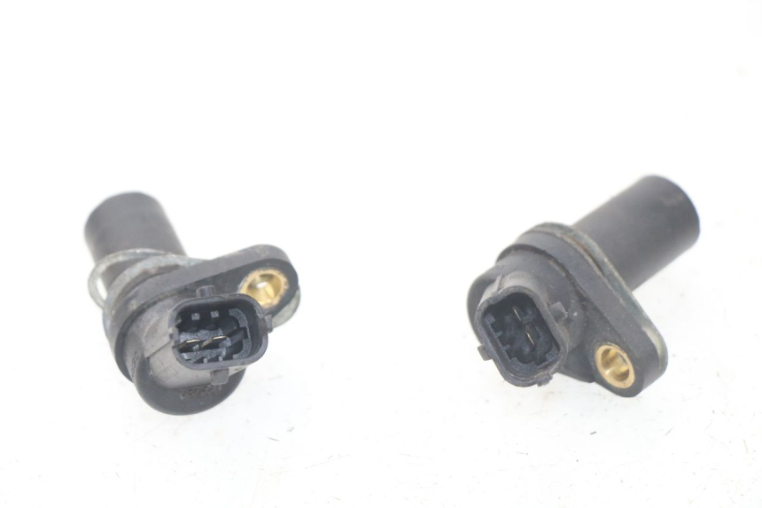 photo de ENGRENAGEM DO CONTADOR PIAGGIO MP3 125 (2006 - 2014) - Zoom do estado de desgaste