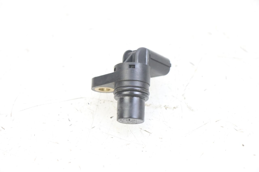 photo de ENGRENAGEM DO CONTADOR HONDA PCX (JF47) 125 (2012 - 2013) - Zoom do estado de desgaste