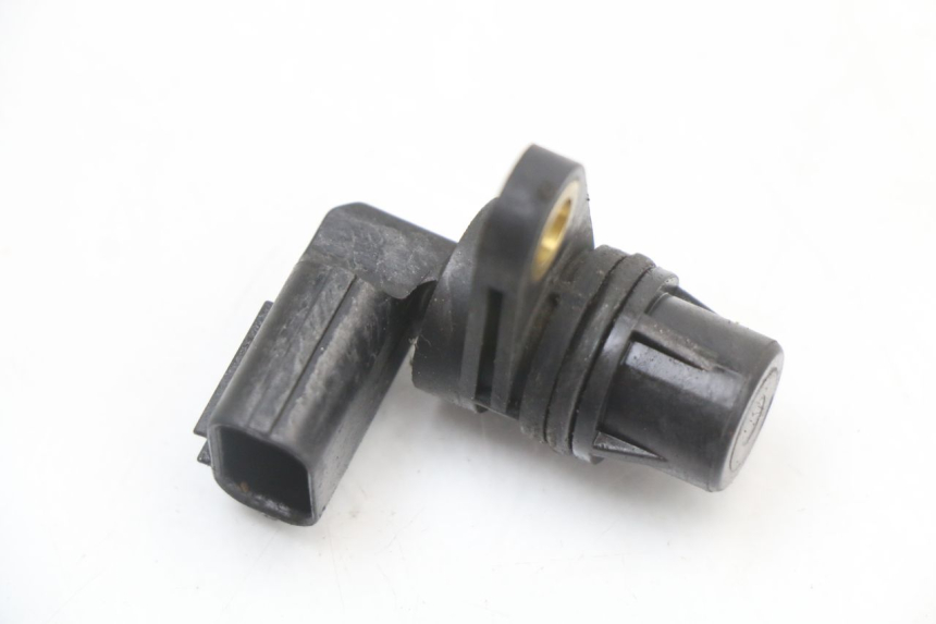 photo de ENGRENAGEM DO CONTADOR HONDA PCX (JF47) 125 (2012 - 2013) - Vista principal