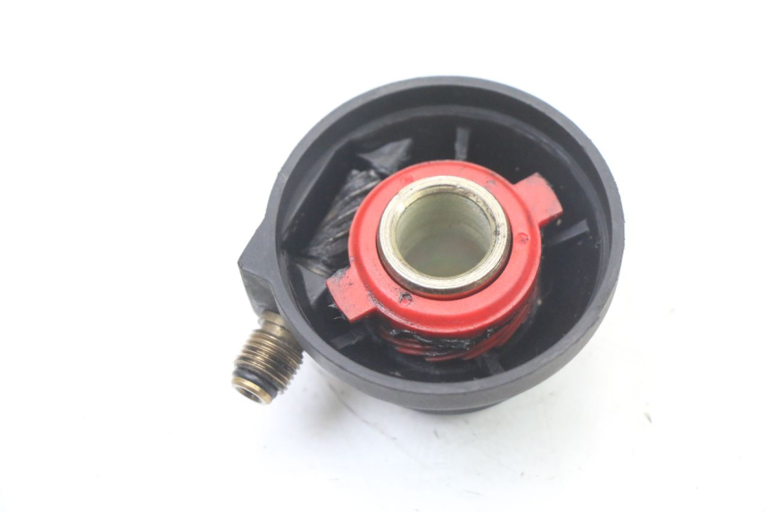 photo de ENGRENAGEM DO CONTADOR PEUGEOT TREKKER TKR 50 (2005 - 2014) - Zoom do estado de desgaste