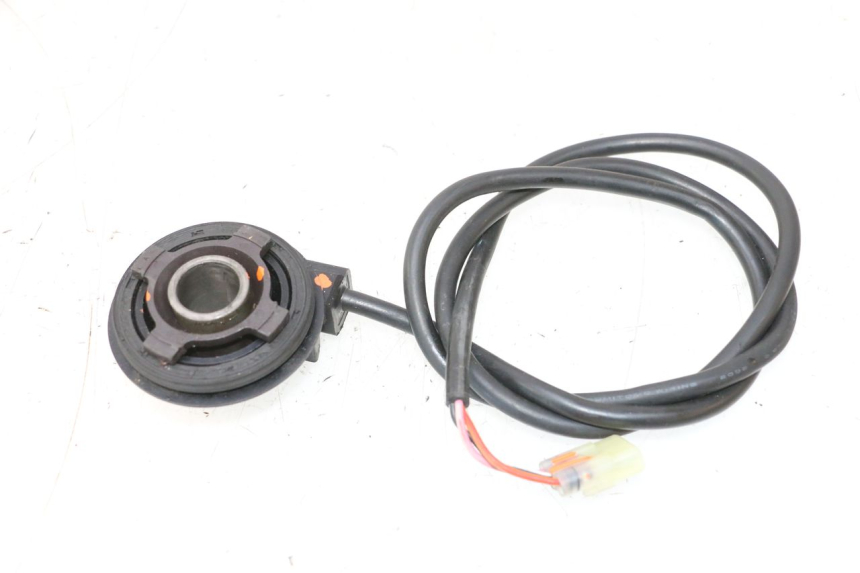 photo de ACIONADOR DO CONTADOR SUZUKI SV S 650 (2003 - 2009) - Vista principal