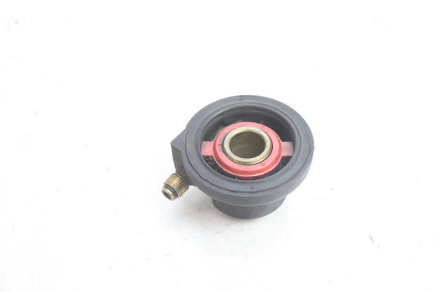 photo de ENGRENAGEM DO CONTADOR PEUGEOT VIVACITY 100 (1999 - 2008) - Zoom do estado de desgaste