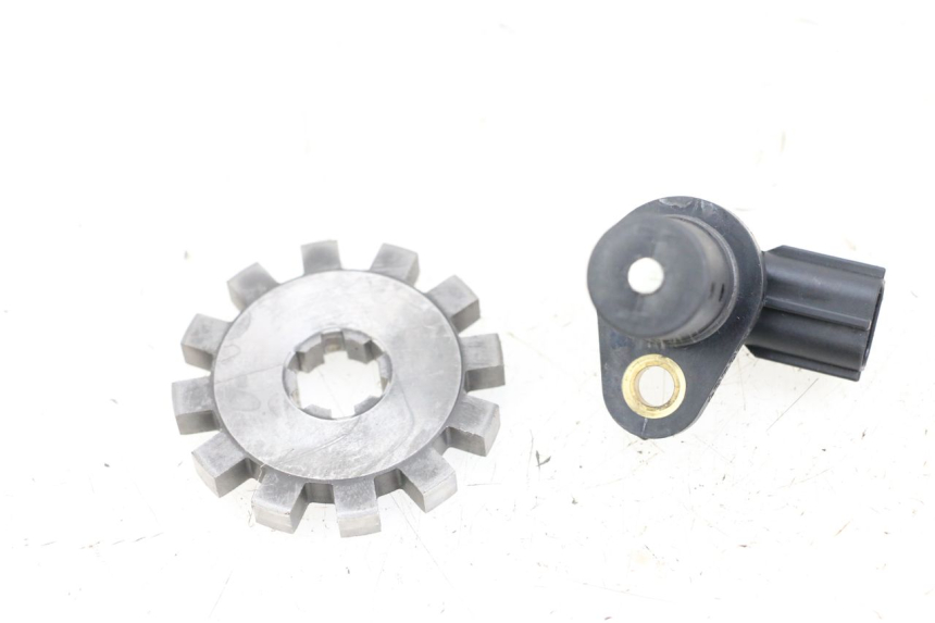 photo de ENGRENAGEM DO CONTADOR SUZUKI VL INTRUDER 125 (2004 - 2007) - Outro ângulo de visão