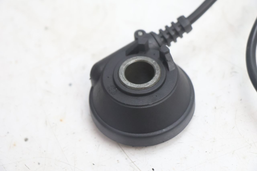 photo de ENGRENAGEM DO CONTADOR YAMAHA XMAX X-MAX 125 (2006 - 2009) - Detalhe da peça