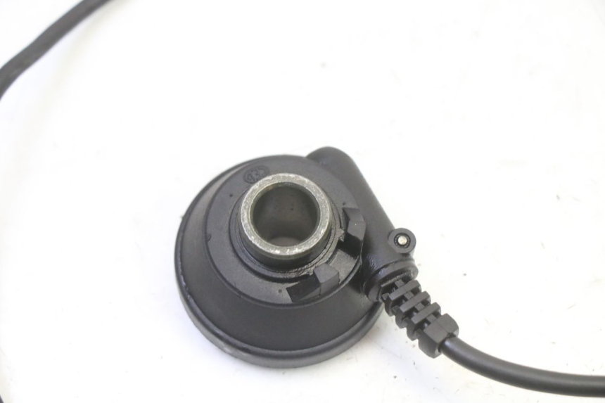 photo de ENGRENAGEM DO CONTADOR PIAGGIO X9 EVOLUTION 125 (2003 - 2007) - Zoom do estado de desgaste
