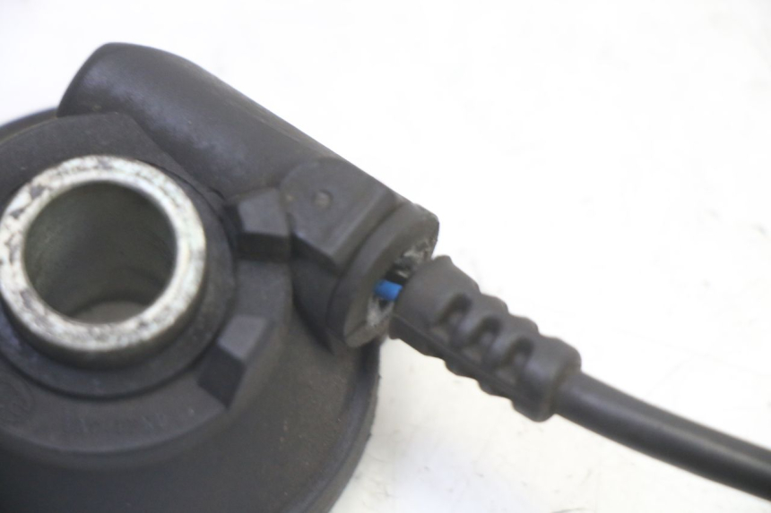 photo de ENGRENAGEM DO CONTADOR PIAGGIO X9 EVOLUTION 125 (2003 - 2007) - Zoom do estado de desgaste