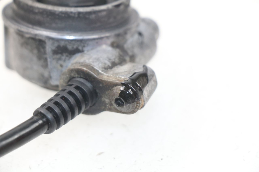 photo de ENGRENAGEM DO CONTADOR HONDA XLV VARADERO 125 (2000 - 2006) - Detalhe da peça