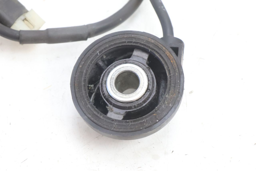 photo de ACIONADOR DO CONTADOR YAMAHA YP MAJESTY 125 (2007 - 2010) - Outro ângulo de visão