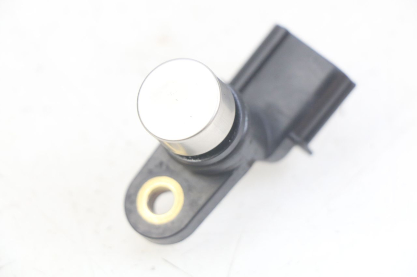 photo de ACIONADOR DO CONTADOR KAWASAKI Z 750 (2007 - 2013) - Detalhe da peça