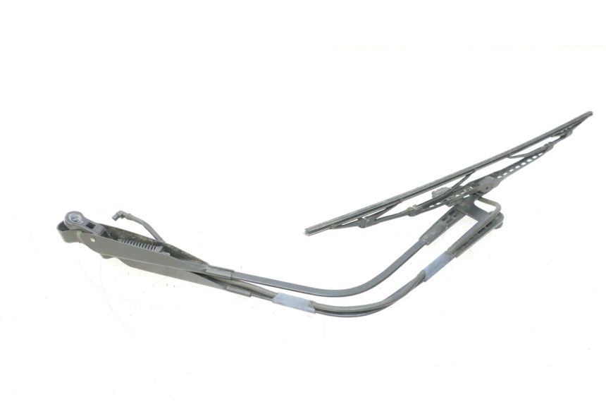photo de LIMPADOR DE PARA-BRISAS BMW C1 125 (2000 - 2003) - Zoom do estado de desgaste