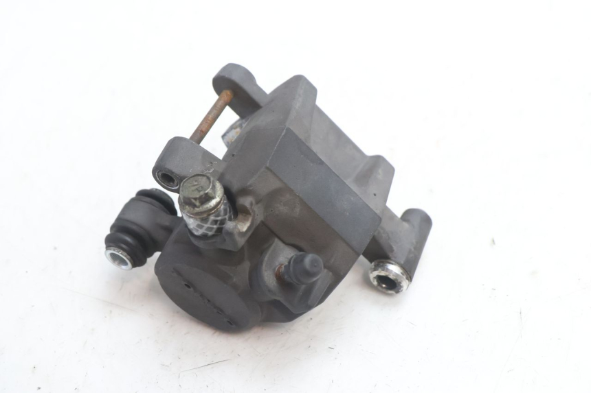 photo de PINÇA DE TRAVÃO TRASEIRA SUZUKI GSR 600 (2005 - 2012) - Zoom do estado de desgaste