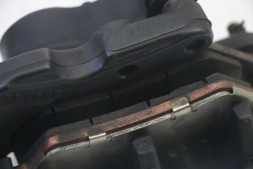 photo de PINÇA DE TRAVÃO TRASEIRA BMW R GS 1250 (2021 - 2024) - Estado da superfície