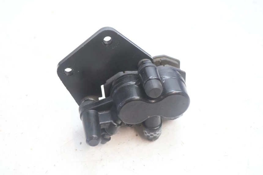 photo de PINÇA DE FREIO TRASEIRA JM MOTORS R-MAX TECH 50 (2024 - 2026) - Outro ângulo de visão
