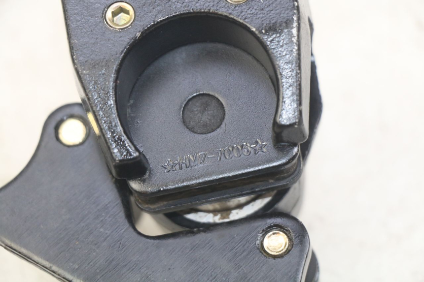 photo de PINÇA DE TRAVÃO TRASEIRA APOLLO RFZ 125 - Outro ângulo de visão