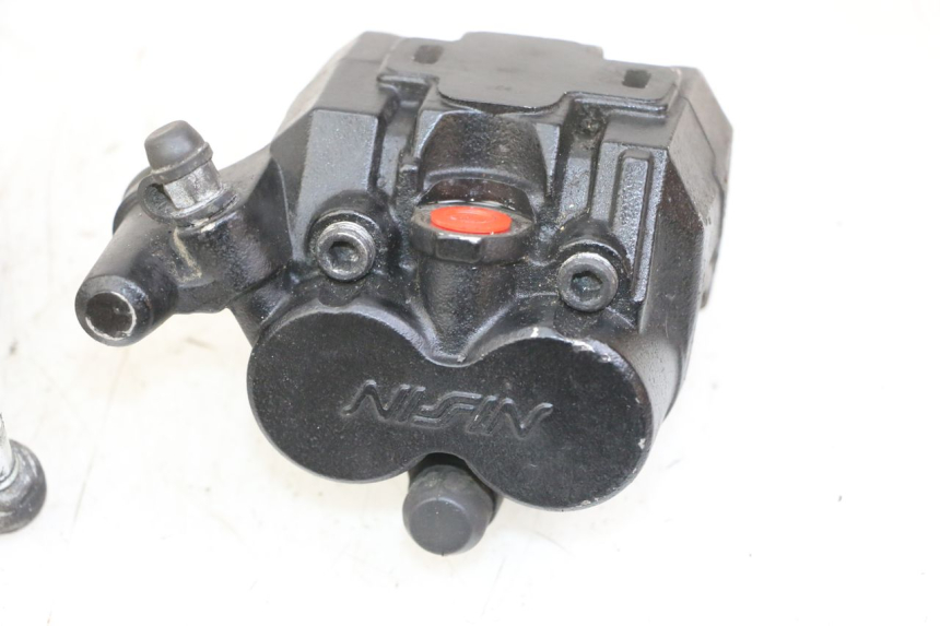 photo de PINÇA DE TRAVÃO TRASEIRA PEUGEOT SATELIS 125 (2013 - 2018) - Pontos de fixação