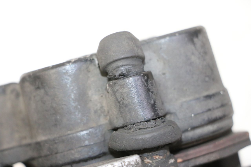 photo de PINÇA DE TRAVÃO TRASEIRA PEUGEOT SATELIS 125 (2013 - 2018) - Zoom do estado de desgaste