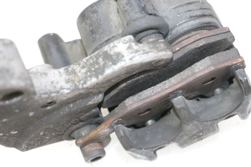 photo de PINÇA DE TRAVÃO TRASEIRA PEUGEOT SATELIS 125 (2013 - 2018) - Outro ângulo de visão