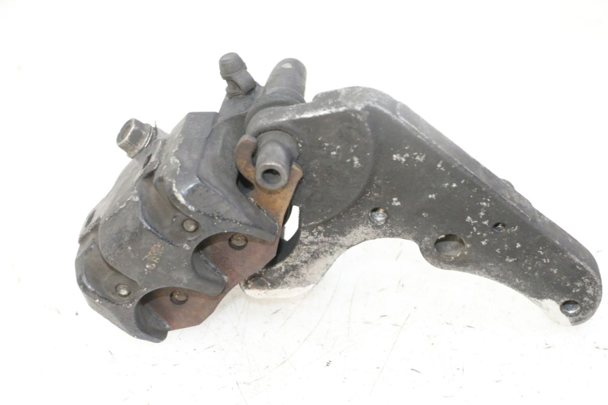 photo de PINÇA DE TRAVÃO TRASEIRA PEUGEOT SATELIS 125 (2013 - 2018) - Pontos de fixação