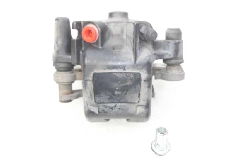 photo de PINÇA DE TRAVÃO TRASEIRA SUZUKI SIXTEEN 125 (2008 - 2010) - Outro ângulo de visão