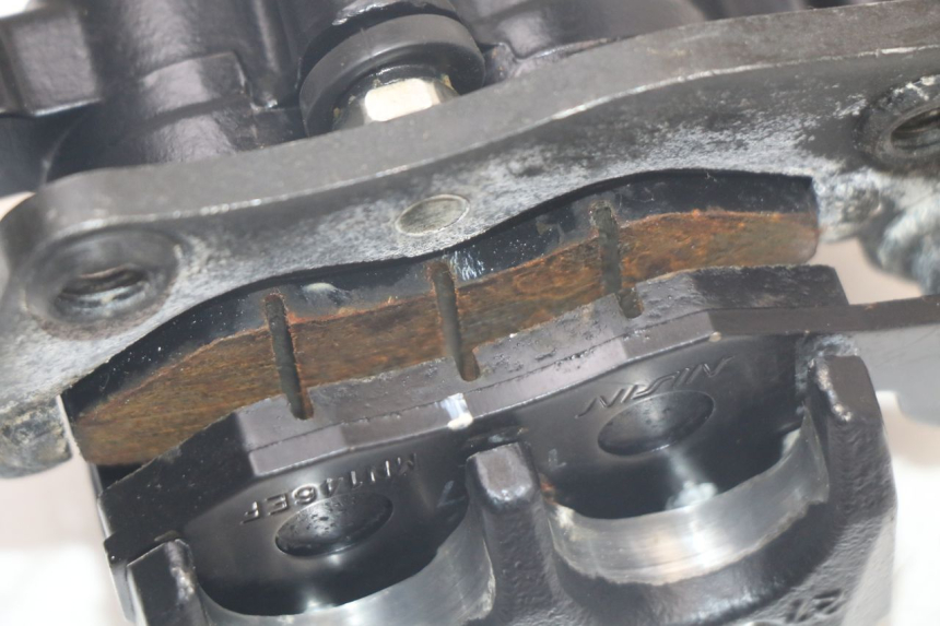 photo de PINÇA DE TRAVÃO TRASEIRA TRIUMPH SPEED TRIPLE T301 900 (1994 - 1996) - Vista geral