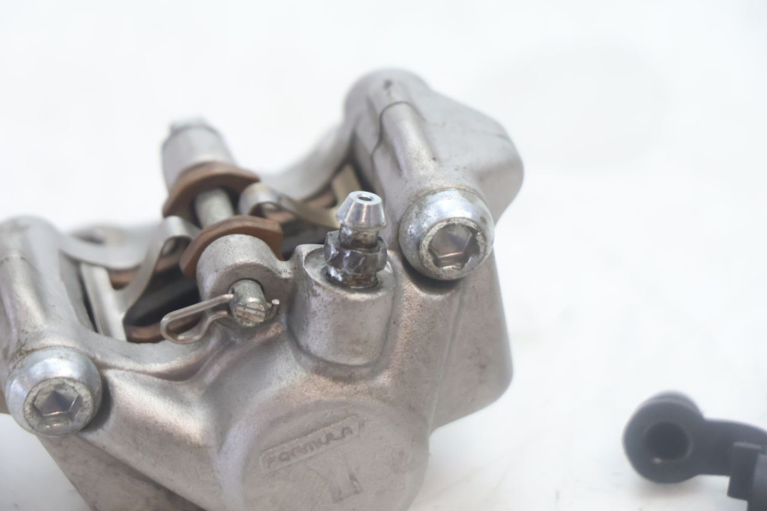 photo de PINÇA DE FREIO TRASEIRA KTM SX 85 (2018 - 2024) - Zoom do estado de desgaste