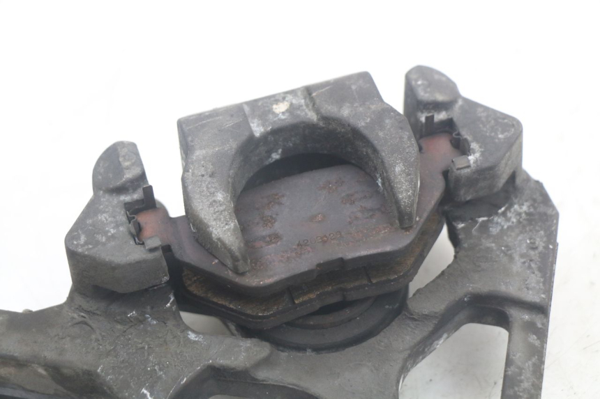 photo de PINÇA DE TRAVÃO TRASEIRA YAMAHA TDM ABS 900 (2002 - 2014) - Pontos de fixação