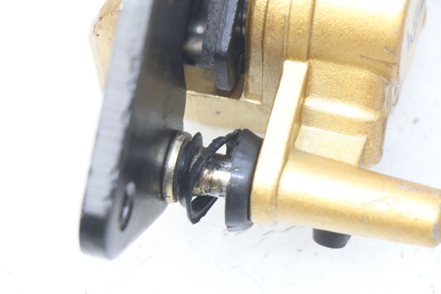 photo de PINÇA DE TRAVÃO TRASEIRA NITRO MOTORS THUNDER 125 - Outro ângulo de visão