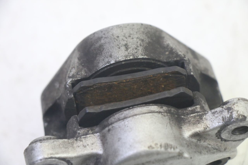 photo de PINÇA DE TRAVÃO TRASEIRA YAMAHA XMAX X-MAX 125 (2006 - 2009) - Vista geral