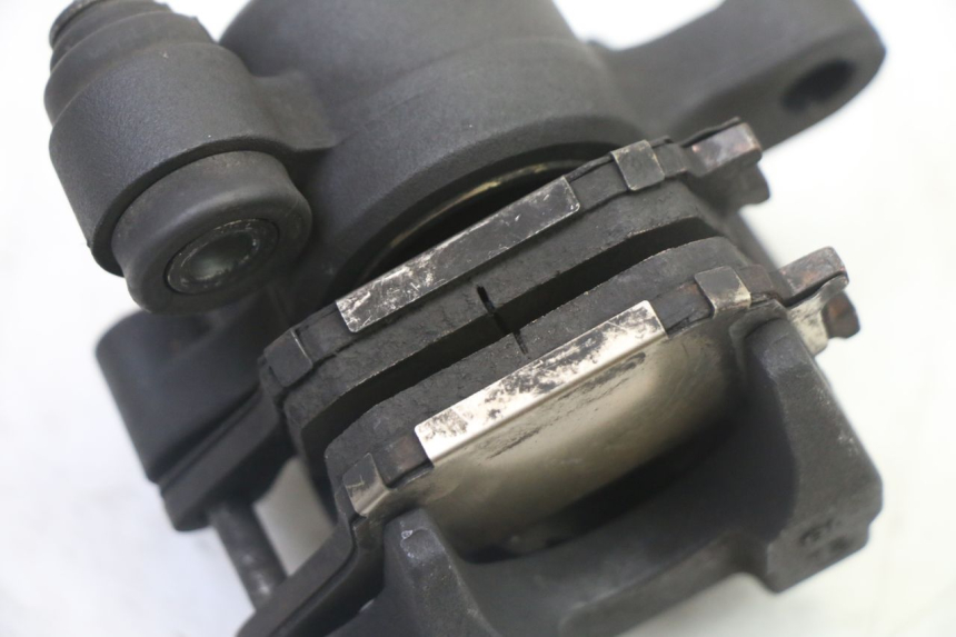 photo de PINÇA DE TRAVÃO TRASEIRA YAMAHA XJ6 ABS 600 (2008 - 2016) - Pontos de fixação
