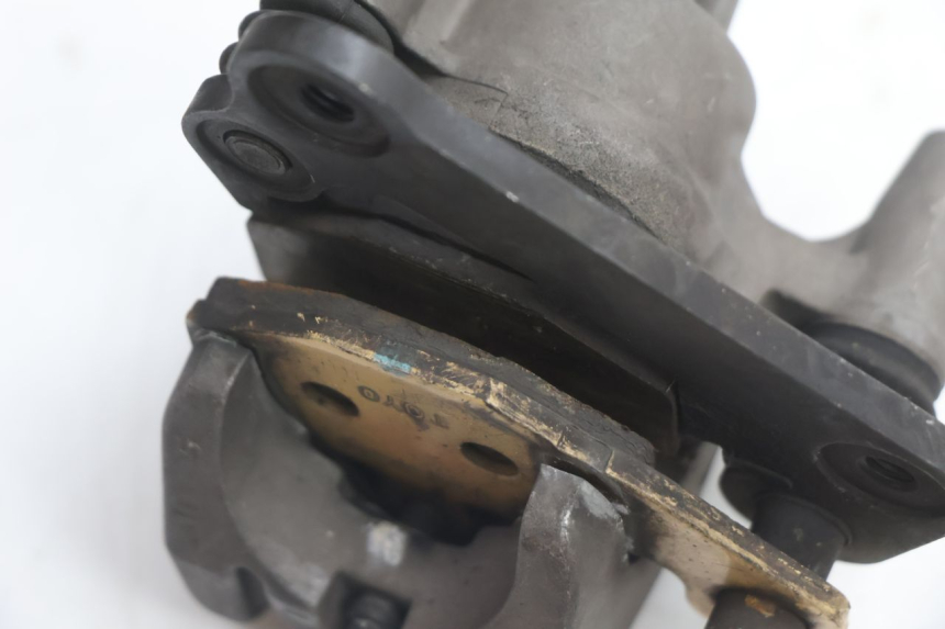 photo de PINÇA DE FREIO TRASEIRA KAWASAKI ZX-6R ZX6R 600 (2000 - 2002) - Pontos de fixação