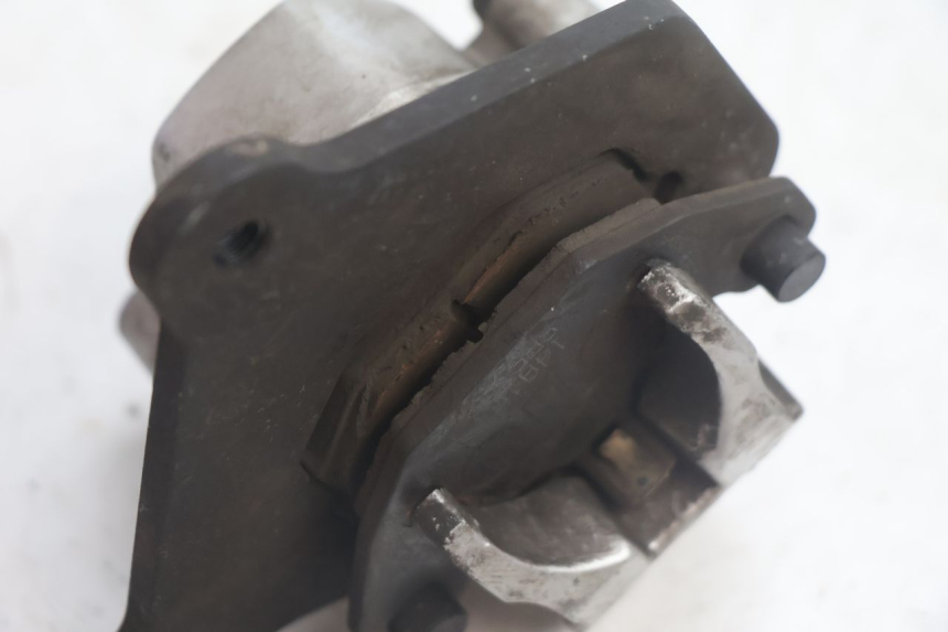 photo de PINÇA DE FREIO DIANTEIRA KYMCO AGILITY CITY 2T 50 (2008 - 2016) - Pontos de fixação
