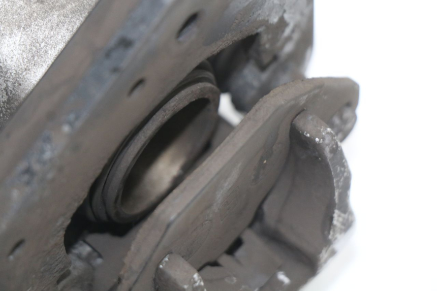 photo de PINÇA DE FREIO DIANTEIRA KYMCO AGILITY FR 2T 50 (2012 - 2017) - Pontos de fixação