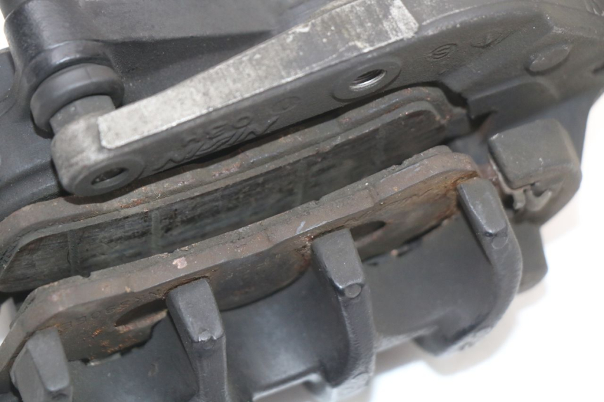 photo de PINÇA DE FREIO DIANTEIRA SUZUKI BURGMAN 125 (2007 - 2014) - Pontos de fixação