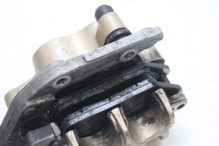 photo de PINÇA DE FREIO DIANTEIRA HONDA CB F HORNET 600 (2005 - 2006) - Marcações e referências